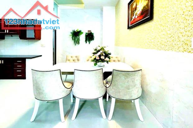 Bán nhà hẻm đẹp, Thống Nhất, Gò Vấp, 5.3 xx 11m, 58.3 m², 3 tầng, 3 PN - Giá 5.6 tỷ TL - 3