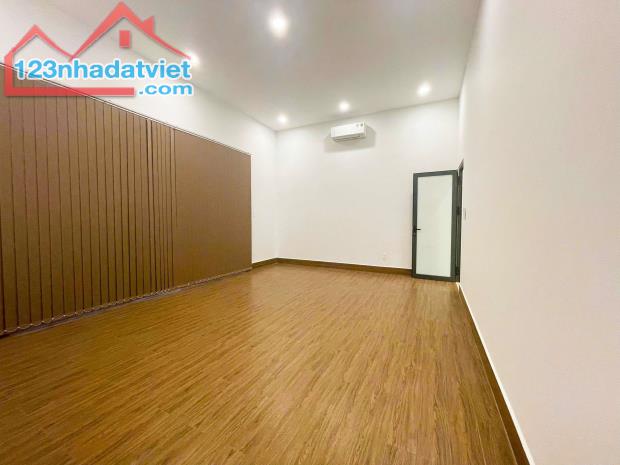 Cho thuê biệt thự diện tích lớn phù hợp làm công ty phường An Phú Quận 2 (400m2) - 3