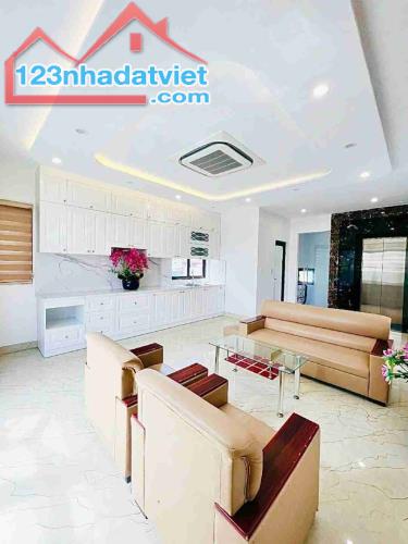 8TẦNG MỚI MẶT PHỐ VIP NGUYỄN HOÀNG NTL, DIỆN TÍCH 79M, MT 5M, THÔNG SÀN KINH DOANH 46,6 TỶ - 2