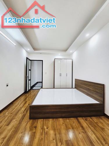 Bán nhà 30m², 4 tầng, 3PN, Yên Lộ, Yên Nghĩa, Hà Đông, OTO qua nhà - 6 tỷ - 3