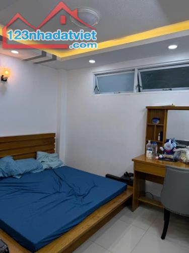 Nhà đẹp LÊ QUANG ĐỊNH, Bình Thạnh, giá 11 tỷ hơn - Xe hơi ngủ trong nhà - 5 TẦNG - P/lô - 5