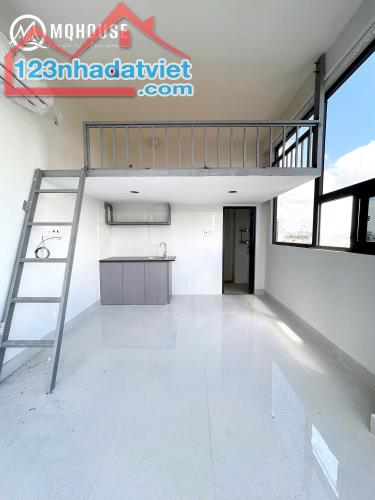 Duplex cửa sổ view đẹp siêu thoáng full nội thất bóc seal