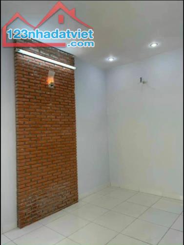 Bán nhà 80m2, ngang 4m, hẻm 8m ngay Lê Văn Việt, TNPA - 3