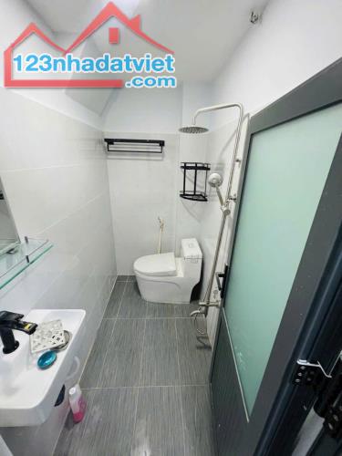 Nhà hẻm Nguyễn Sáng, p Tây Thạnh, Tân Phú dt 30m2 1 lầu 2pn 2wc giá 3,7 tỷ - 3