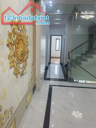 nhà độc lập ngõ 2xx Trần Nhân Tông - kiến an # 3 tỷ - 4