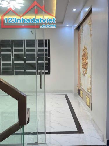 nhà độc lập ngõ 2xx Trần Nhân Tông - kiến an # 3 tỷ - 5
