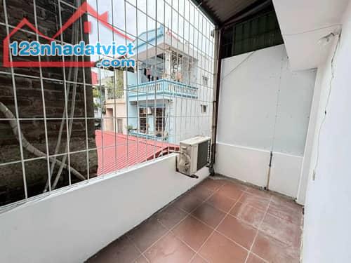 1LPHM0 🏠 Nhà Đẹp Gần Lăng Bác - Mặt Ngõ Thông, Thoáng Sau Có Cửa Sổ, Ở Ngay Ngay Tại - 3