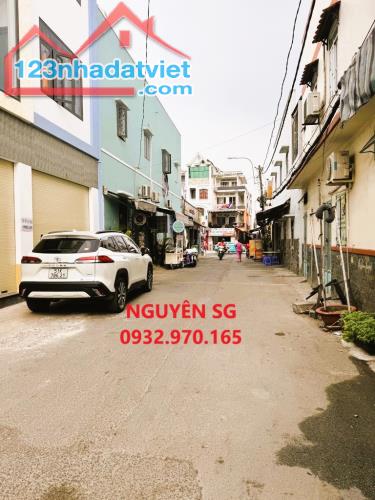 3x TỶ - SIÊU PHẨM 2 TẦNG FULL NỘI THẤT, DTSD 40 M2, ÔTÔ ĐẬU CỬA, NGAY VINCOM PHAN VĂN TRỊ.