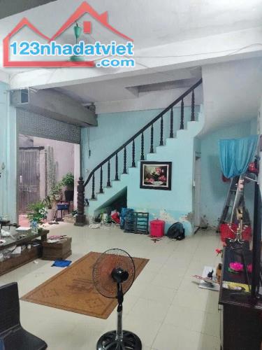 BÁN NHÀ PHỐ VỌNG, 89 M2,  4 TẦNG,MT 4 M. GIÁ 8.2 TỶ, AN NINH TUYỆT VỜI