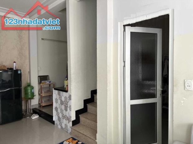 # Nhà Góc Kiệt Rộng gần MT Hải Phòng, 55m2, 2 tầng, Kinh Doanh - 2