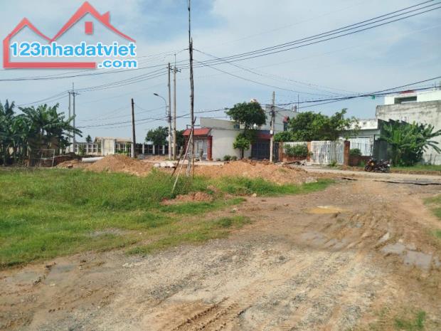 BÁN LÔ ĐẤT 10,138M2- BÀ ĐIỂM- HÓC MÔN - LÀM KHO XƯỞNG - GỌI CHO EM XEM ĐẤT - 5