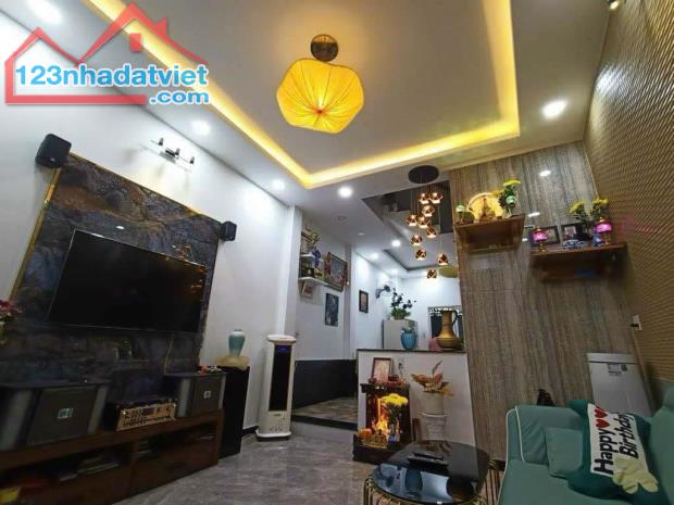 Nhà 2 lầu mới BTCT, xe hơi đỗ cửa,đ 160 Lã Xuân Oai-60m2-5ty1 - 3