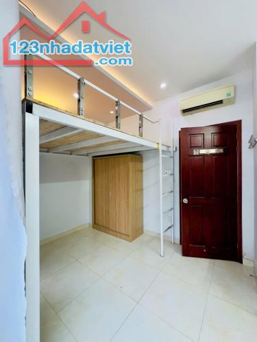 CHDV HẺM Ô TÔ THÔNG - 42M2 - 5 TẦNG - DOANH THU 32TR/THÁNG - CHỈ 7,2 TỶ - 1