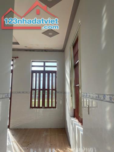 bán nhà 1 triệt 1 lâu long tâm bà rịa dt 1130m có 600m thổ cư - 4