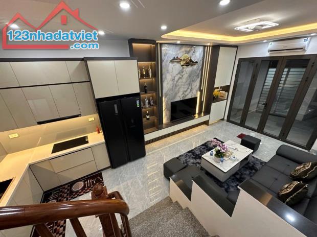 Bán nhà KhuTựu Liệt, tặng nội thất VIP. DT30m2 Giá 5.85Tỷ - 2