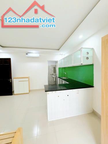 Cho thuê căn hộ dịch vụ quận 7 Studio 30m2