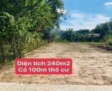 Bán đất ngộp chỉ 420 triệu , Ngân hàng hỗ trợ vay, diện tích 240m2 dân cư đông