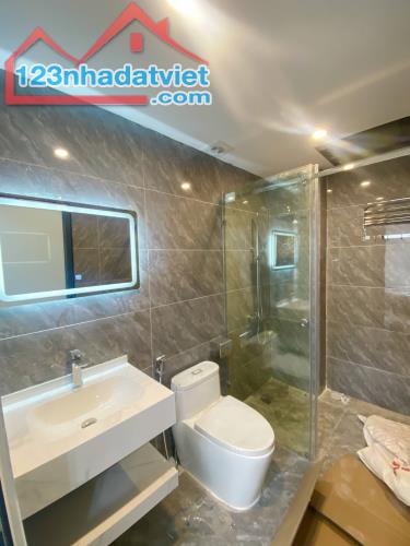 BT VÕ THỊ SÁU , HAI BÀ TRƯNG, GARA ÔTÔ, Ô CHỜ THANG MÁY, DT 130m2, 4 TẦNG,MT 9M, GIÁ 45 TỶ - 3