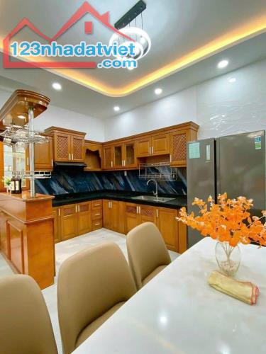 BÁN NHÀ NGUYỄN VĂN KHỐI P8 GÒ VẤP 4.3x16M-4TẦNG 7.9TỶ TL CHÍNH CHỦ - 3