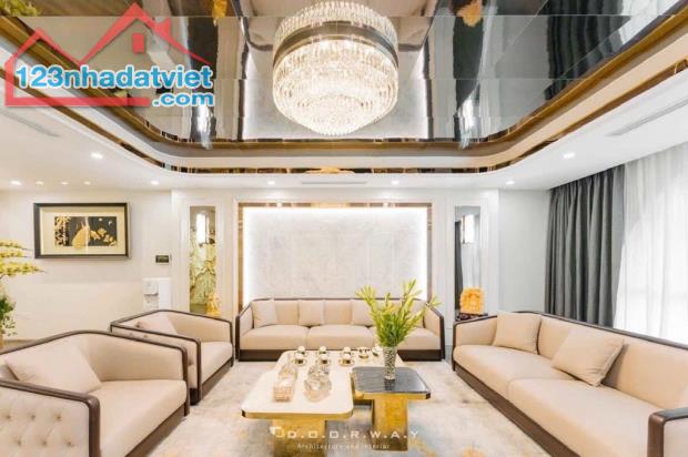 nhà SIÊU VIP quận Cầu Giấy - dt 70m2 x 9 tầng thang máy, mặt tiền 5.4m, giá hợp lý