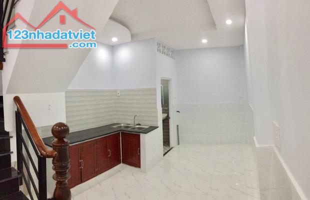 🏠âu dương lân ,quận 8 ,2 tầng ,34m2 ,hẻm 3m ,nhỉnh 4,x tỷ - 3