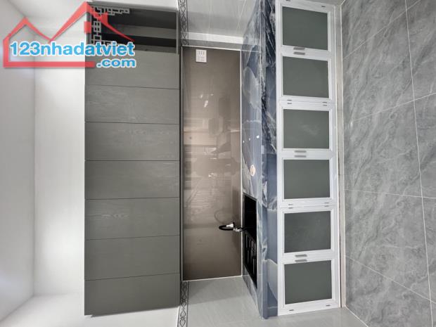 Rẻ nhất Tân Bình. Sát Mặt Tiền, đi bộ ra Chợ, 2 Tầng, 40m2. Gía 4.4 tỷ còn Thương Lượng - 2