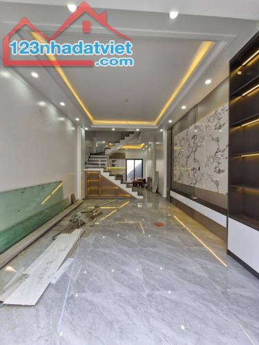 Bán nhà Đào Yêu, Hồng Thái,An Dương .2,05 tỷ, 3 tầng, 61m 2. - 2