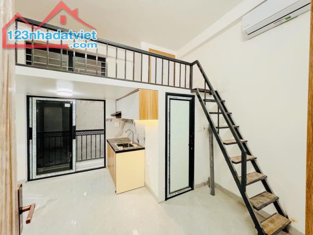 Nhà đẹp Phùng Khoang - Có thang máy - 40m2 - Giá 10,9 Tỷ - 1