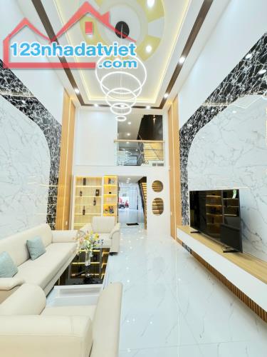 🏡🏡🏡 BÁN NHÀ ĐƯỜNG NGUYỄN VĂN KHỐI. P9 GV ..HẺM 6M .DT 80M...4 X 20 ...GIÁ 12.5 TỶ - 1