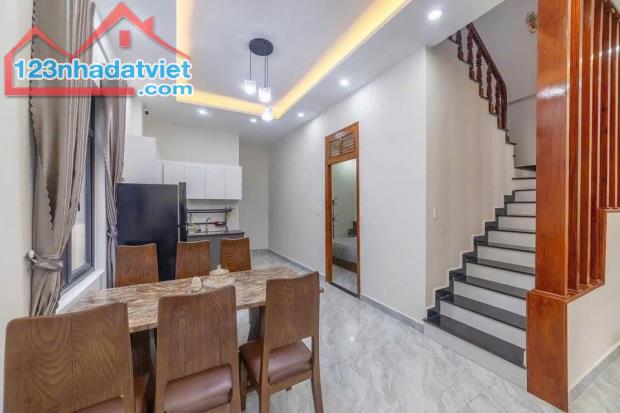 Bán villa nhỏ xinh tại Lữ Gia Phường  Đà Lạt - 3