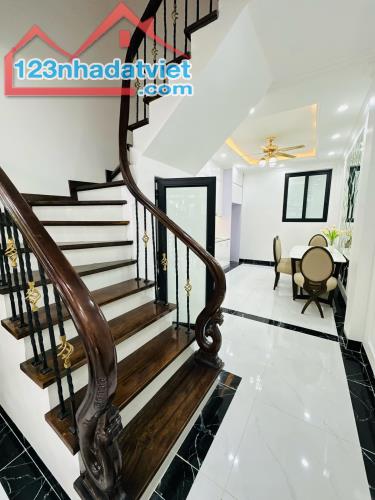 Bán nhà phố Thọ Lão, Hai Bà Trưng, ô tô, kinh doanh, 5 tầng 44m2 giá 12.8 tỷ - 1