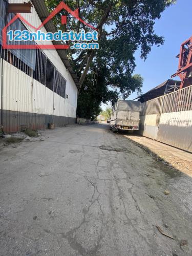 Cho thuê kho 200m2 Liên Ninh, Thanh Trì (Kho mặt đường, ô tô đỗ cửa) Giá 10 triệu/tháng. - 4