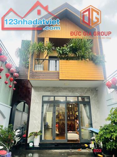 Nhà bán mặt tiền đường Trương Quyền gần bệnh viện Quốc Tế, Vincom sổ hồng 194m2 giá 13 tỷ