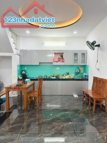 🏡 BÁN NHÀ MẶT TIỀN TRẦN CAO VÂN - GIÁ RẺ NHẤT KHU VỰC, CHỈ 4.65 TỶ  🌟 - 2