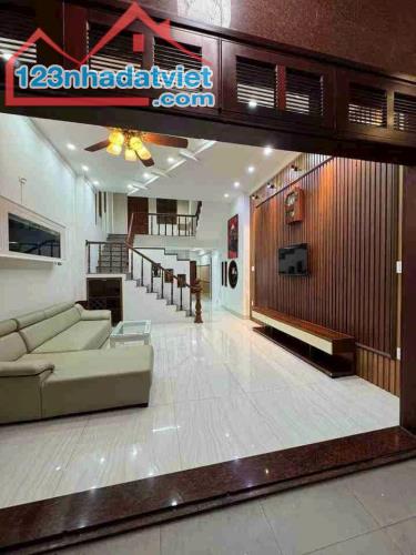 BÁN NHÀ KIỆT OTO NGUYỄN VĂN LINH - 165 NGUYỄN VĂN LINH - 65,8M2 - 4 TẦNG CHỈ NHỈNH 5 TỶ - 2