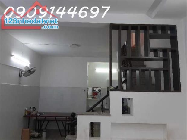 Bán Nhà 2 đường TÂN THỚI HIỆP 21, phường TTH, Q12, dt 56,7m2 (4,4mx12,9m). Hẻm 5m Giá - 1