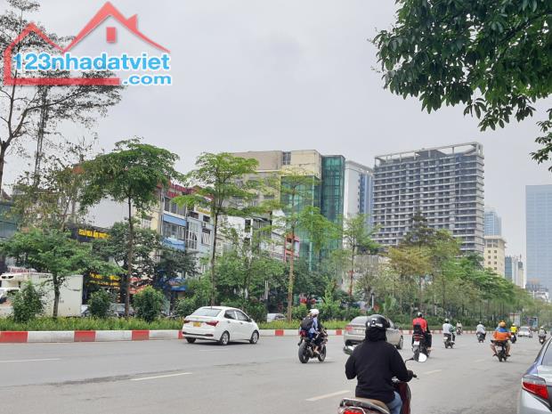 MẢNH ĐẤT VÀNG CÒN SÓT LẠI, MP VĂN CAO, 300m2, mt 7m, giá hơn 100 tỷ - 1