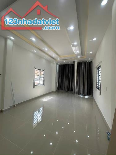 🏡 Nhà Đẹp Gần Gò Vấp – Vị Trí Vàng, Thanh Khoản Cao, Thu Nhập Đều! Chỉ 4.85 Tỷ - 2