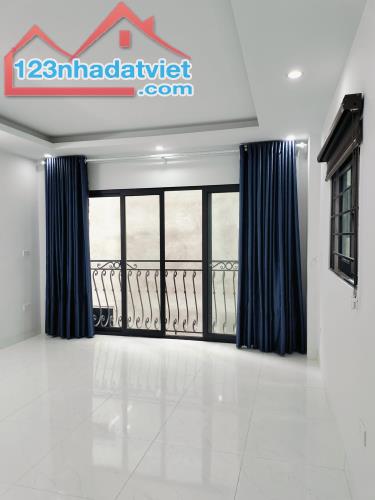 NHÀ ĐẸP ĐÓN TẾT, LÔ GÓC, 3 THOÁNG PHỐ LỤA, HÀ ĐÔNG 30M2, 5 TẦNG, MT 4.1M CHỈ HƠN 6 TỶ - 3