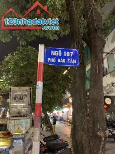 NHÀ ĐẸP DÂN XÂY Ở BA ĐÌNH, NĂM GIỮA BA ĐÌNH VÀ CẦU GIẤY, GIÁ CHÀO 7.4 TỶ