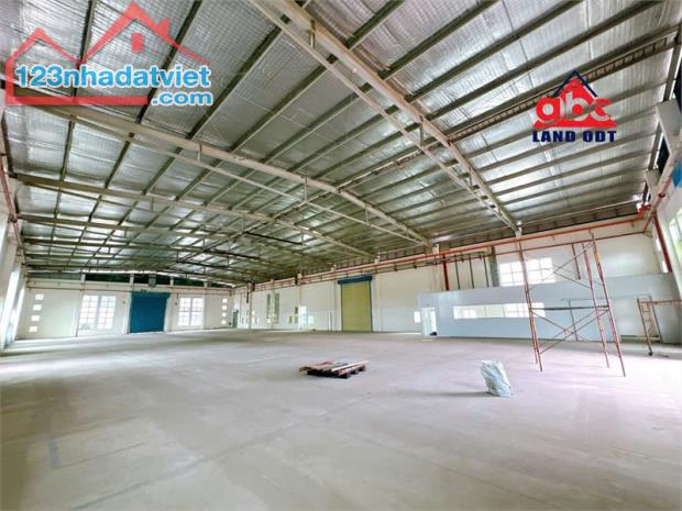 X130 nhà xưởng sản xuất cần chuyển nhượng. hạ tầng hiện đại, kết cấu xưởng kiên cố