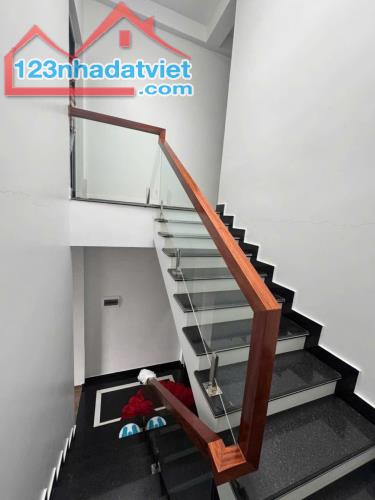 Nhà đẹp 3 tầng đón TẾT ngay An Chân, Hồng Bàng, Hải Phòng. ĐẸP chỉ 3,25 tỷ Lh 0979087664 - 1