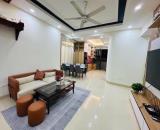 Cần bán căn hộ Việt Hưng-Long Biên-76m 2n2wc tầng trung-full đồ-giá 3.6 tỷ bao phí