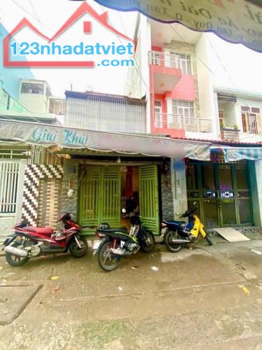 BÁN NHÀ TÂN PHÚ,PHƯỜNG TÂN QUÝ,ĐƯỜNG SỐ 18 (90m2-4,5x20x2T) 6.4 TỶ TL,NGAY CHỢ TÂN HƯƠNG