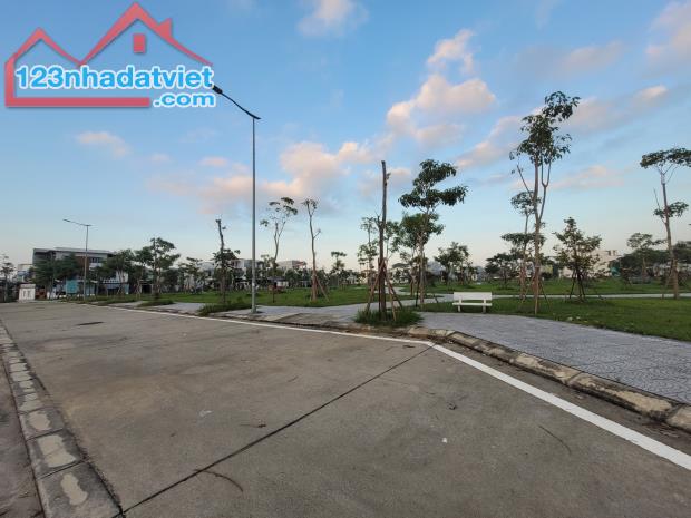 60m2 view Công Viên + Bãi Đỗ Xe KQH Hương Sơ, chỉ 1 tỷ 230tr - 2