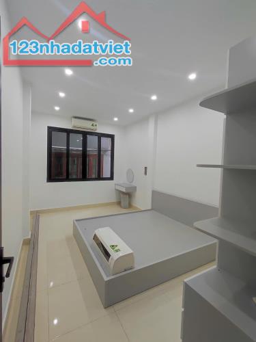 Bán gấp nhà phố Điện Biên Phủ - Ba Đình, 40m2, 4 tầng giá 11 tỷ - 1