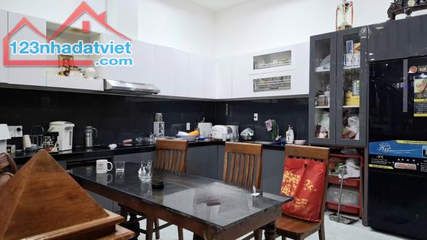 🏡 SIÊU PHẨM NHÀ GỖ 3 MÊ - ĐƯỜNG PHƯỚC LÝ 100M2 KHÔNG GIAN SANG TRỌNG MÁT MẺ GIÁ CHỈ 4.2T - 4