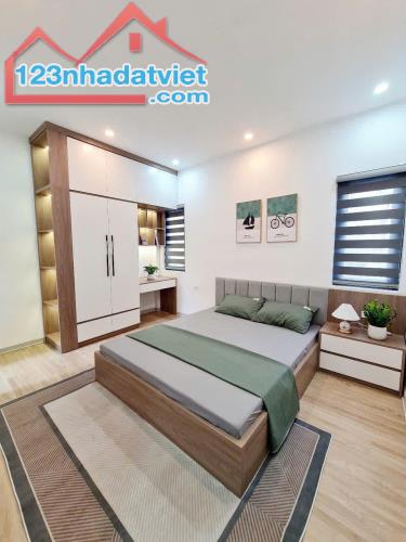 CHỈ 6 TỶ - 40M2 NGÕ 172 ÂU CƠ - 5T KHUNG CỘT - 2 THOÁNG - KINH DOANH - Ô TÔ - 0983458219 - 1