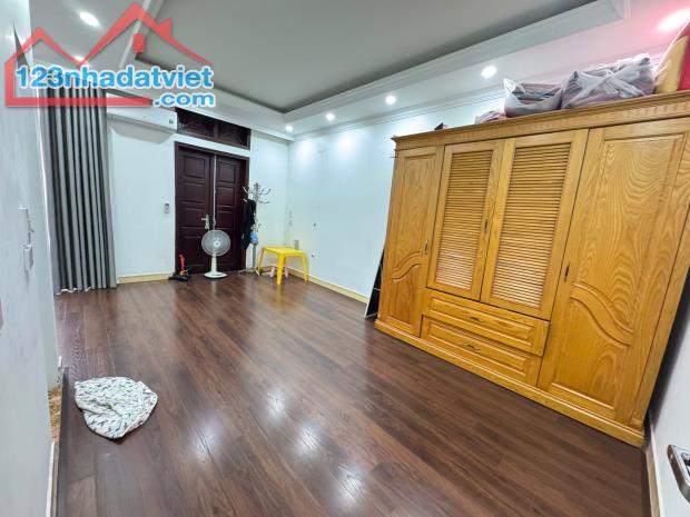 Bán nhà 3 tầng mới tinh khu Hà Tiên , Liên Bảo, dt 115.5m2, giá 7.x tỷ - 2