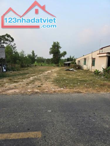 bán đất mặt tiền Cây Gõ, An Phú. 7200m2, 1.200m2 thổ cư. 10 triệu/m2